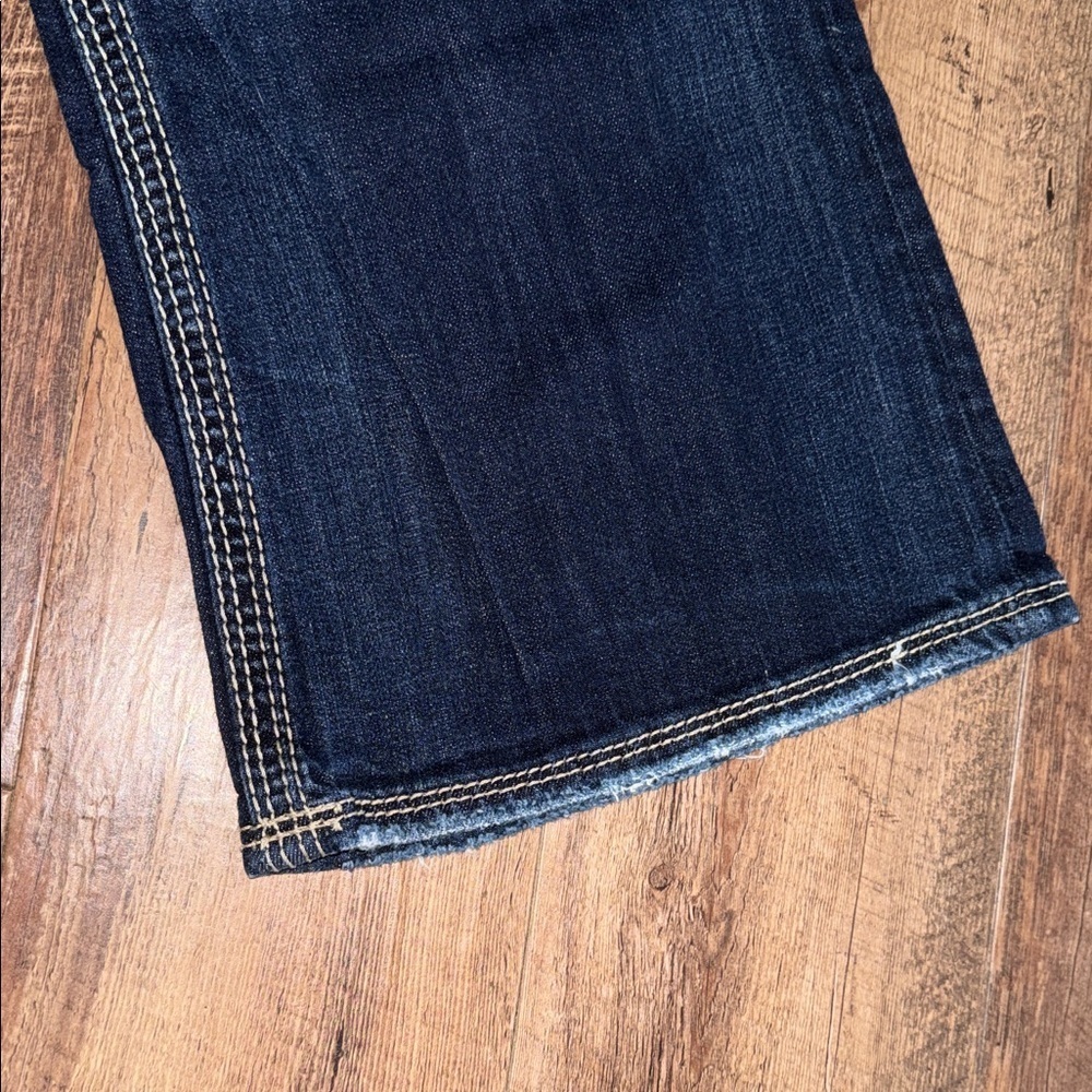 Silver Jeans Co. Blue Denim with Contrast Stitching - Picture 8 of 13